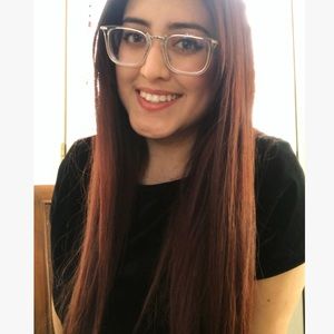 Meet your Posher, Paola